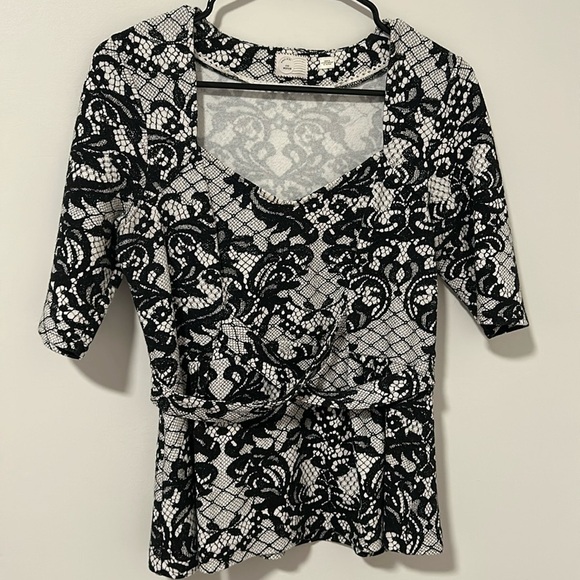 Anthropologie Postmark Leia Peplum Lace Flower Cottagecore Boho Black and White - Picture 1 of 3